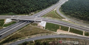 Des investisseurs turcs prêts à travailler sur les routes à péage Trans Sumatra d&#039;une valeur de 43. 900 milliards de roupies