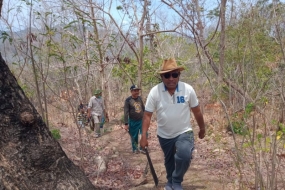 Le vice-régent de Flores Est,  Nusa Tenggara ESt, Agus Payong Boli