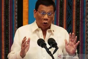 Duterte applique le confinement COVID-19