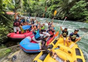 Rafting sur la rivière Selabung