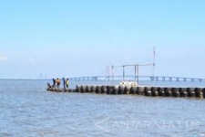 La plage de Rongkang à Bangkalan, Madura