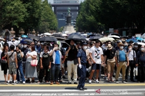 Le Japon surveille les cas de COVID-19 avant d&#039;annoncer  l&#039;état d&#039;urgence