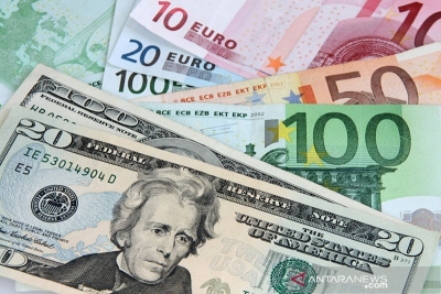 L&#039;euro a bondi sur le dos d&#039;une proposition franco-allemande de fonds européens
