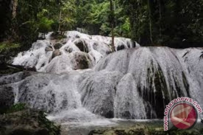 Cascade de Saluopa, Sulawesi central