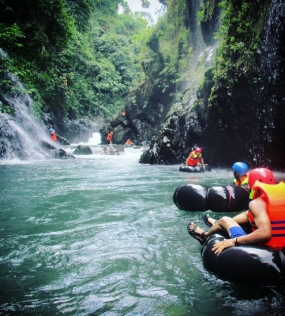 Black Canyon situé à Pekalongan