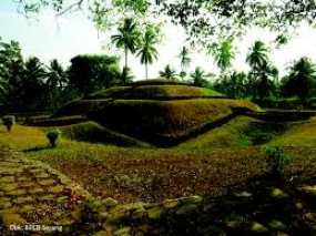 Parc archéologique de Pugung Raharjo