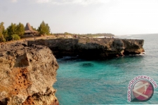 Plage Mandorak à Nusa Tenggara Est