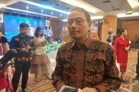 Le directeur général du développement national des exportations du ministère du Commerce, Didi Sumedi, donne une déclaration à la presse après la cérémonie de clôture de la 38e Trade Expo Indonesia (TEI) à Jakarta, mercredi (20/12/2023). (ANTARA/Adimas Raditya)