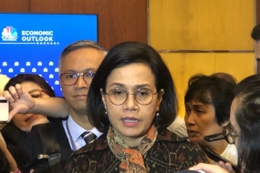 La ministre des Finances Sri Mulyani Indrawati à l&#039;hôtel RitzCarlton, Jakarta, mercredi (02/26/2020)