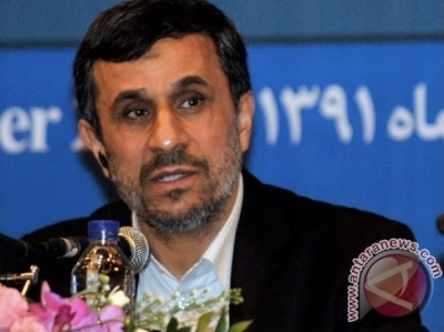 Ahmadinejad rappelle qu&#039;il existe des plans de guerre dans le Moyen-Orient et le golfe