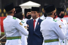 Le président Joko Widodo a inauguré membres du Paskibraka 2022