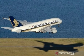 Hong Kong suspend les vols de Singapore Airlines après que les passagers aient contracté la COVID