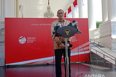 Le ministre du Tourisme et de l&#039;Économie créative (Menparekraf) Sandiaga Uno donne un communiqué de presse au complexe du palais présidentiel, Jakarta, mardi (1/8/2023).  (ANTARA/Rangga Pandu Asmara Jingga)