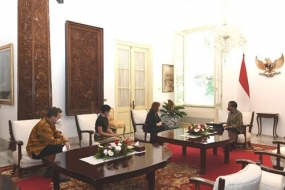 Le président Jokowi accueille la visite du recteur de l&#039;Université Monash d’Indonésie