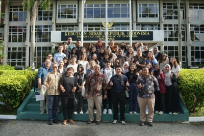  L&#039;ambassade de la République d&#039;Indonésie (KBRI) à Singapour organise un programme de préparation au départ de l&#039;ASEAN pour renforcer la collaboration et les relations entre les peuples des deux pays. (ANTARA/HO-Ambassade d&#039;Indonésie à Singapour)