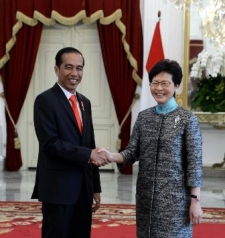 Accepter la délégation de Hong Kong, le Président espère l’intensification de la  coopération  entre les deux pays