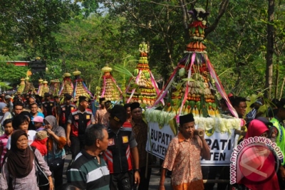 Le Carnaval de Gunungan Ketupat à Klaten