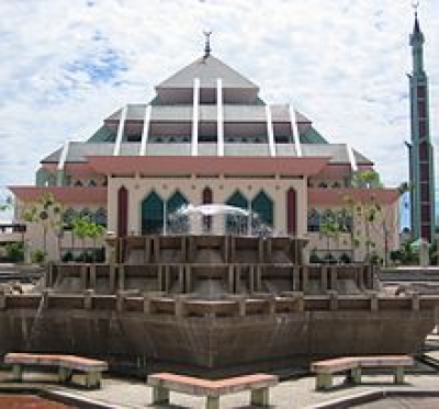 La mosquée Agung Batam à Riau.