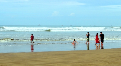 La plage de  Bagedur, Banten