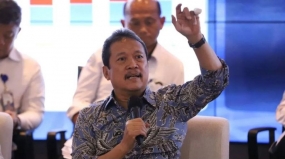 Ministre des Affaires maritimes et de la Pêche, Sakti Wahyu Trenggono, lors du programme de perspectives et de priorités pour le secteur maritime et de la pêche, à Jakarta, mercredi (10/1/2024). (Kemen KP-RI.VOI.RRI.DRY)