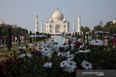 Le Taj Mahal a été temporairement fermé en raison d&#039;alertes à la bombe