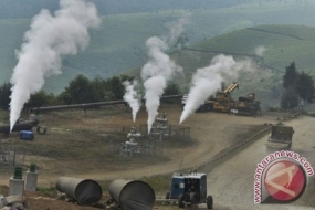 le Puits d’énergie géothermique à Patuha, Java occidental.