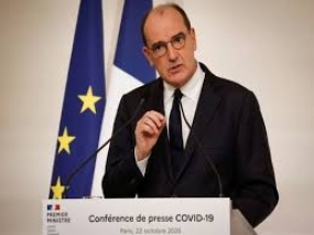 La France prolonge le couvre-feu