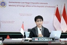 La ministre indonésienne des Affaires étrangères a discuté d&#039;un certain nombre de questions stratégiques tout en présidant la réunion COVAX