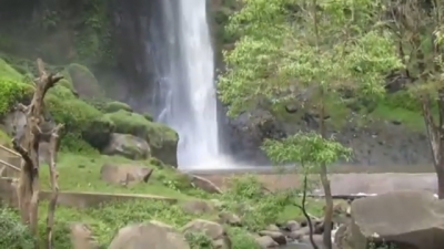 La Cascade d&#039;Ogi à Nusa Tenggara Est