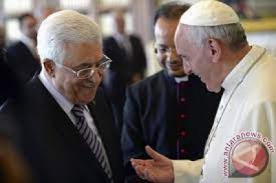 Le président palestinien rencontre le pape François au Vatican