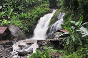 La Cascade de Cikarapyak