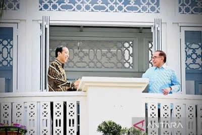 Jokowi a demandé à Anwar Ibrahim de renforcer la collaboration contre la discrimination à l&#039;huile de palme