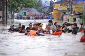 Jokowi: Prioriser la sécurité des résidents touchés par les inondations