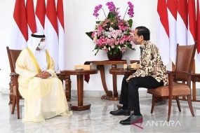 Le président Jokowi rencontre la délégation des Émirats arabes unis