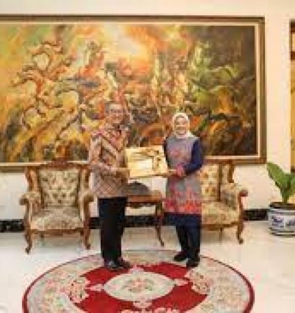 Indonesiens Arbeitsministerin   prüft  die Möglichkeit  zur  Zusammenarbeit im Arbeitskräftebereich