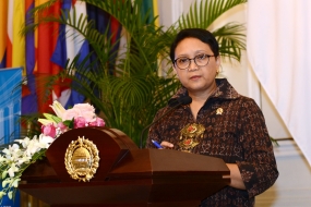 Die Aussenministerin Retno Marsudi stellt das indopazifische Konzept Indonesiens  in ASEAN  vor