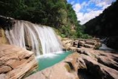 Der Tanggedu Wasserfall in Ost Sumba