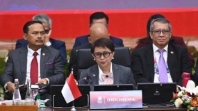 Laut der Aussenministerin Retno Marsudi wird während des ASEAN-Außenministertreffens die  Umsetzung der 5-Punkte des Konsenses  überprüft