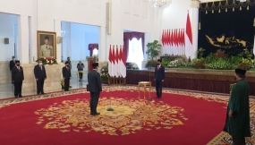 Präsident Jokowi bezeugt Amtseid des PPTAK Leiters 2021-2026