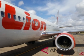 Trümmer vom Flugzeug Lion Air werden entdeckt