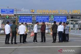 Indonesiens Präsident  weihte  die Mautstraße Pamulang-Cinere-Raya Bogor ein