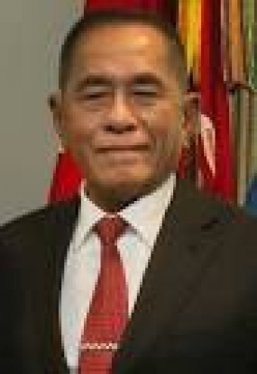 Ryamizard Ryacudu gratuliert Verteidigungsminister Prabowo zur Ernennung