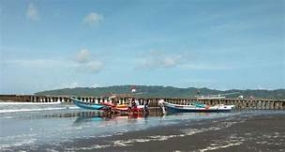 Die Schönheit des Teluk Penyu Strandes