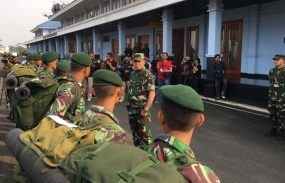 Die indonesischen Luftstreitkräfte  entsenden Logistikhilfen, medizinische Geräte und   schwere Evakuierungsgeräte  in die Katastrophengebiete in Zentralsulawesi