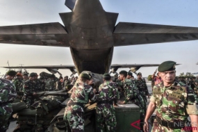 Hercules Südkoreas befördern Hilfe für Opfer in Palu.