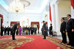 Präsident Joko Widodo erhält Beglaubigungsschreiben von 12 Botschaftern aus befreundeten Ländern