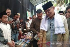 Vor den Welttourismusministern erläuterte Sandiaga Uno die Wiederbelebung des indonesischen Tourismus nach der Covid-19-Pandemie