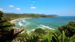 Der Lenggoksono Strand in Malang