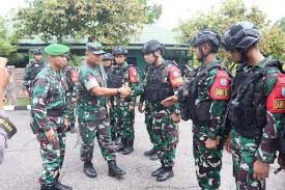 TNI stärkt die Rolle der Gemeinschaft bei der Verhinderung des Schmuggels an den Grenzen Indonesiens und Malaysias