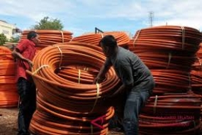 Die  grösste Lichtwellenleiter – Fabrik  in Südostasien  wird zur Zeit  inOstjava gebaut